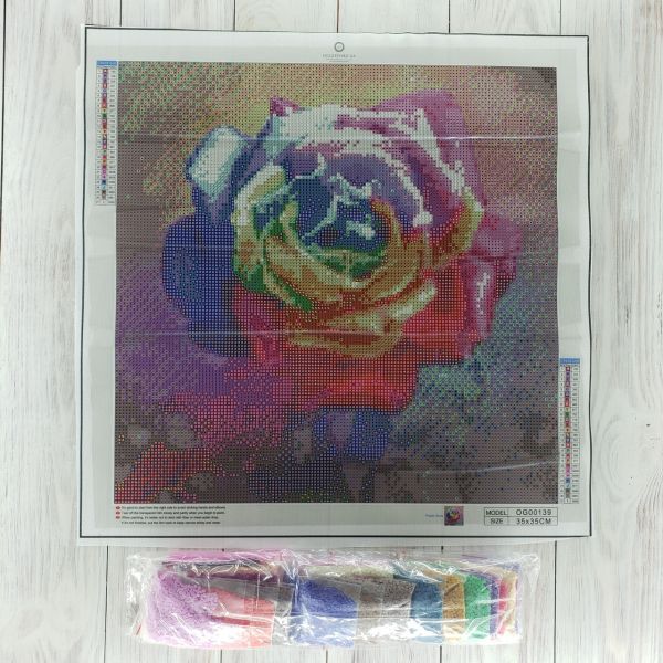 Алмазная вышивка алмазная мозаика Радужная роза 35x35 OG00139SS